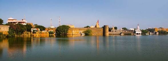 Narayan Sarovar